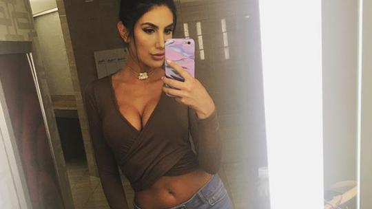 Porno zvijezda August Ames
