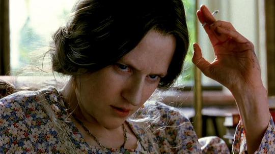 Nicole Kidman kao Virginia Woolf u filmu Sati