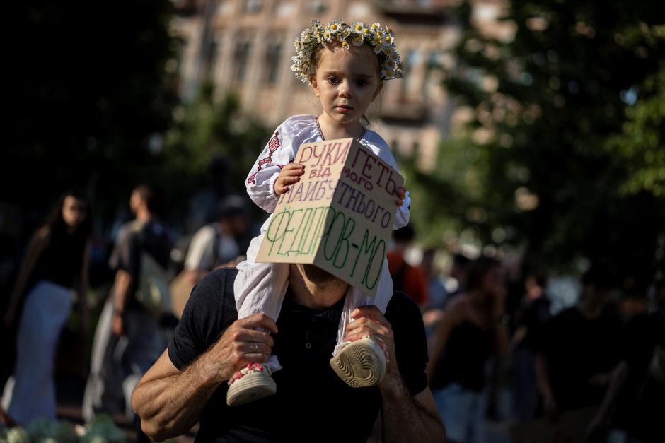 Protest against Ukrainian President Zelenskiy's decision to replace Fedorov as defence minister, in Kyiv | Author: Thomas Peter