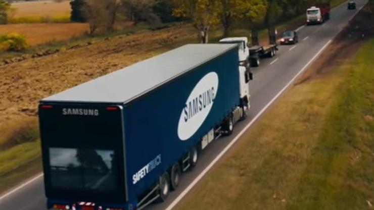 Samsungov kamion
