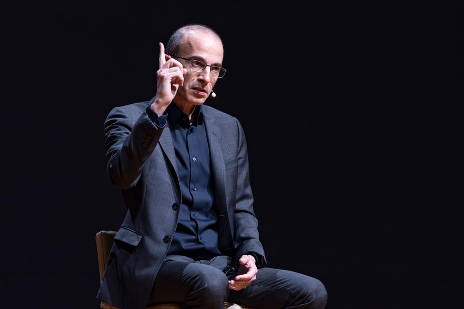 Yuval Harari Delivers Special Lecture on AI and the Future at Yonsei University - 20 Mar 2025 | Author: 