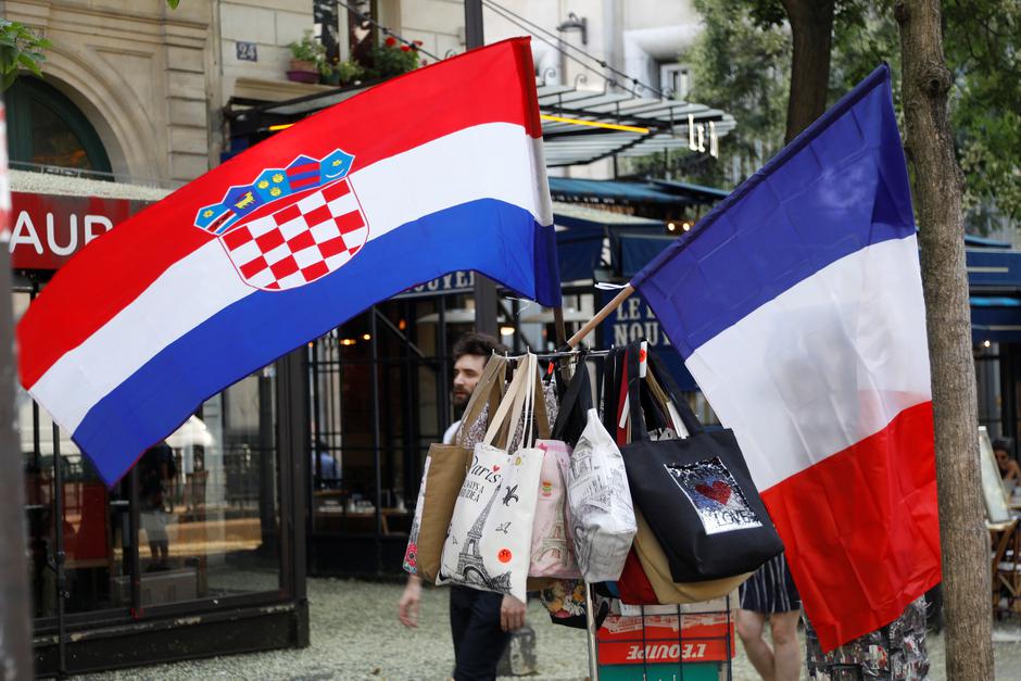 Hrvatska i francuska zastava | Author: CHARLES PLATIAU/REUTERS/PIXSELL