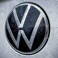 VW-Logo, Deutschland, Europa, Gewinneinbruch, Kündigungen, Entlassungen, Schliessungen, Werksschliessungen, Dieselgate-S