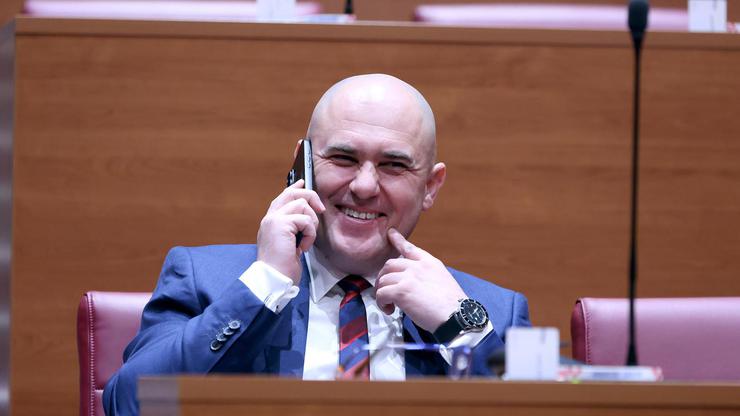 Zagreb: Sabor nastavio 9. sjednicu