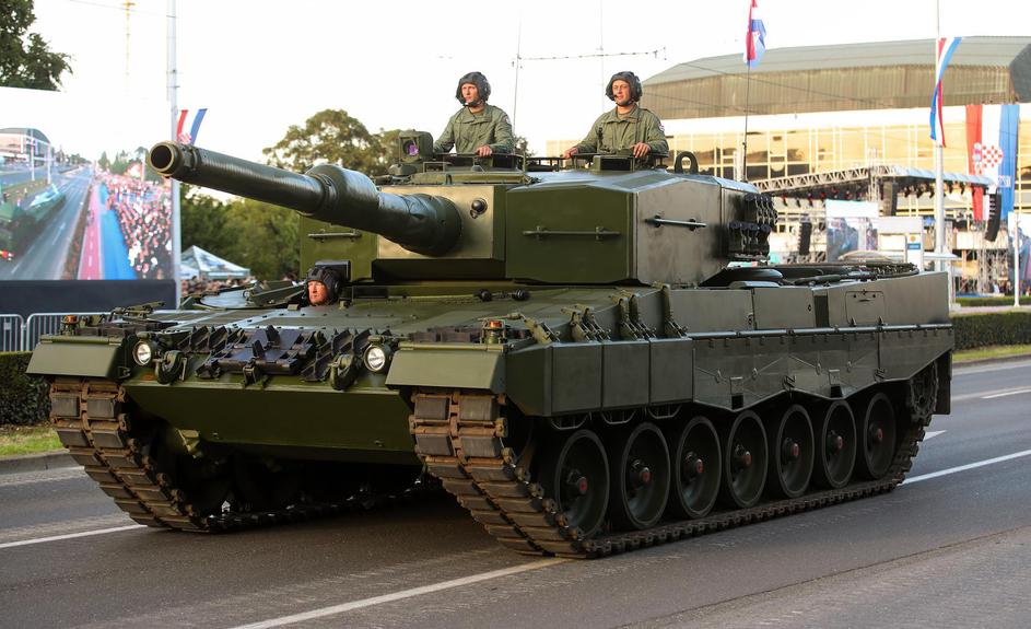 Hrvatska će nabaviti 44 tenka Leopard 2A8 - arhiva