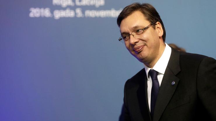 Srpski premijer Aleksandar Vučić na konferenciji u Latviji