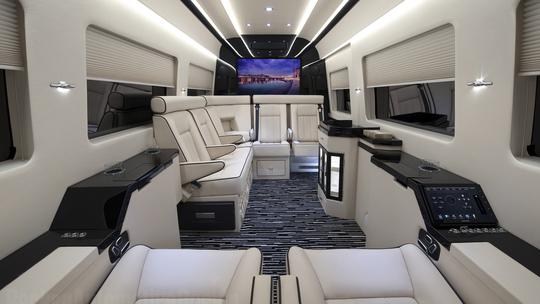 Mercedesov Jet Van