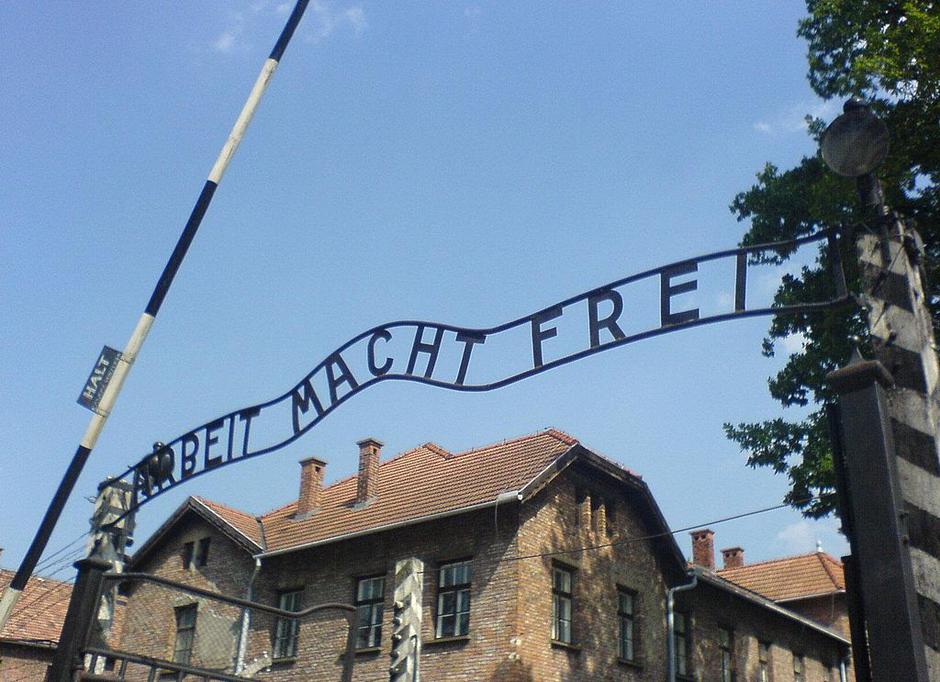 Ulaz u Auschwitz | Author: Wikipedia