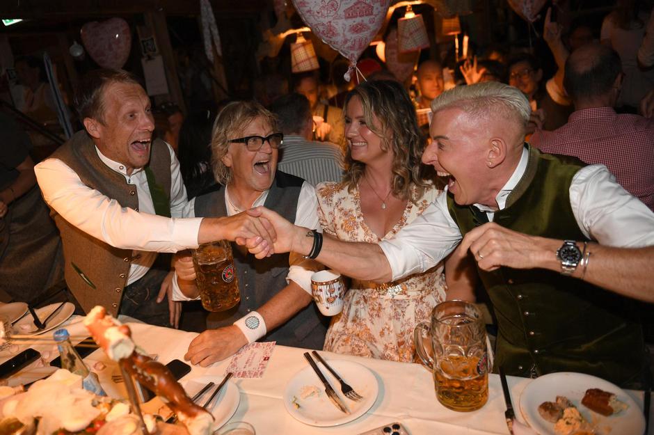 191st Munich Oktoberfest - Opening | Author: Felix Hörhager/DPA