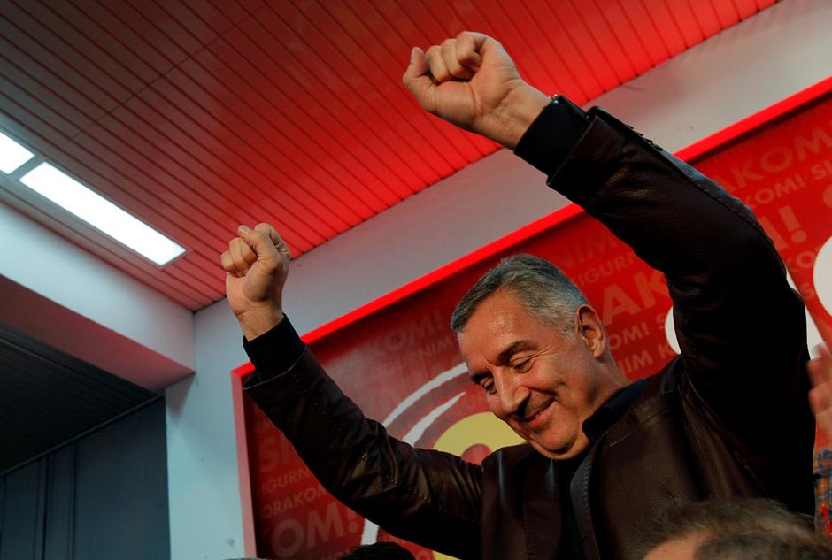 Milo Đukanović slavi pbjedu na izborima u listopadu 2016. | Author: STEVO VASILJEVIĆ/REUTERS/PIXSELL