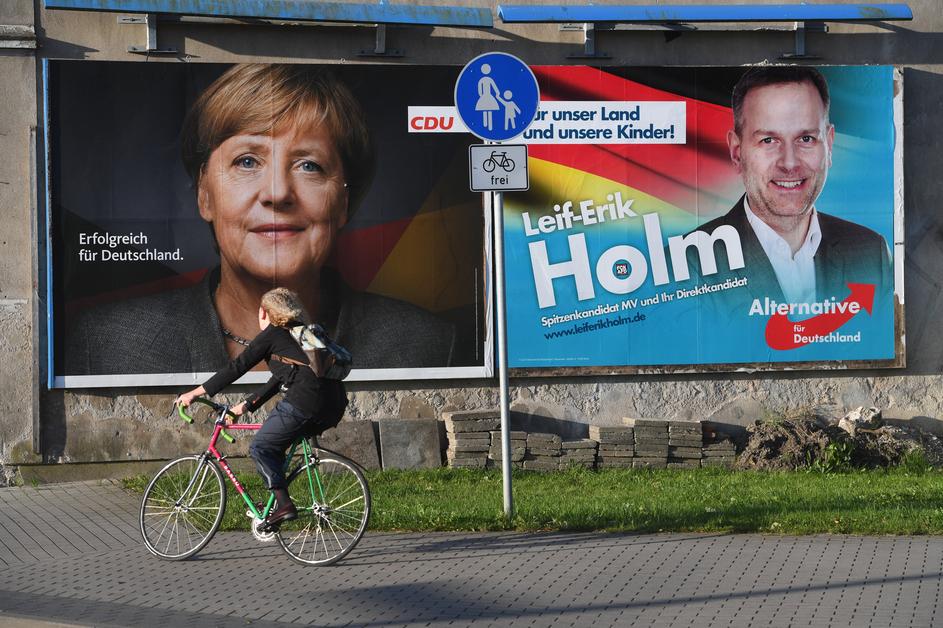 AfD, predizborni skup 2017. protiv A. Merkel