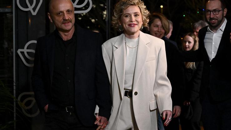 Zagreb: Ivana Kekin sa suprugom Milom stigla u predsjednički stožer