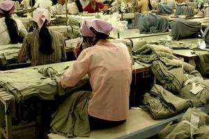Radnice u tvornici odjeće