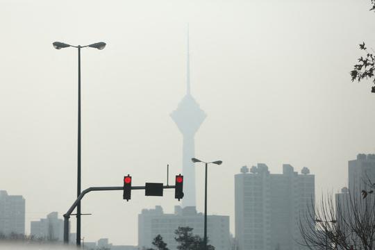 Air pollution at "red alert" level in Tehran