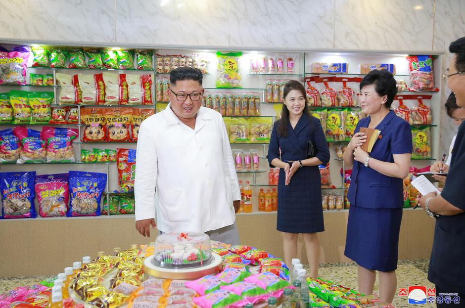 Kim Jong Un obilazi tvornice po Sjevernoj Koreji | Author: REUTERS