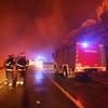 Dubci: Vatrogasci se bore s vatrenom stihijom i burom