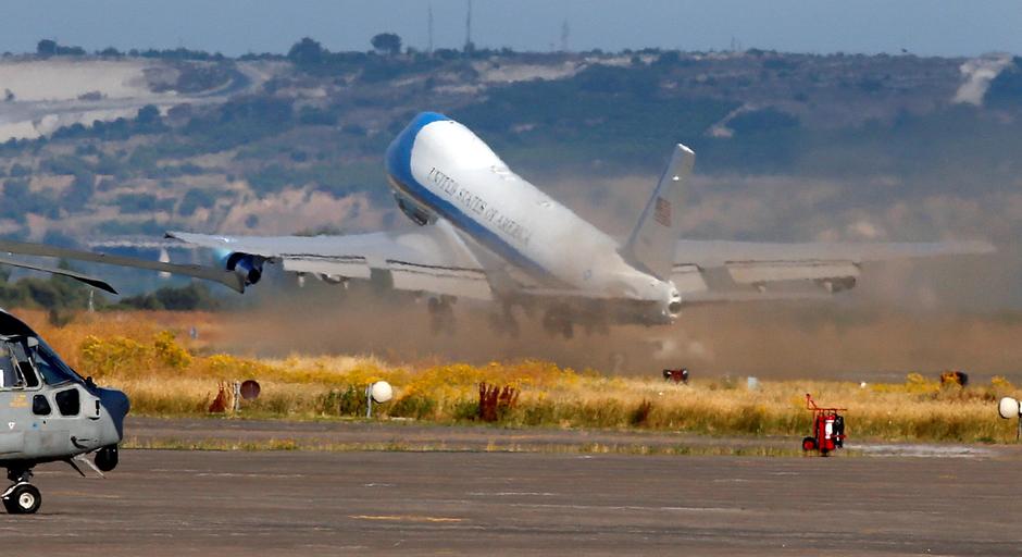 Air Force One | Author: DARRIN ZAMMIT LUPI/REUTERS/PIXSELL