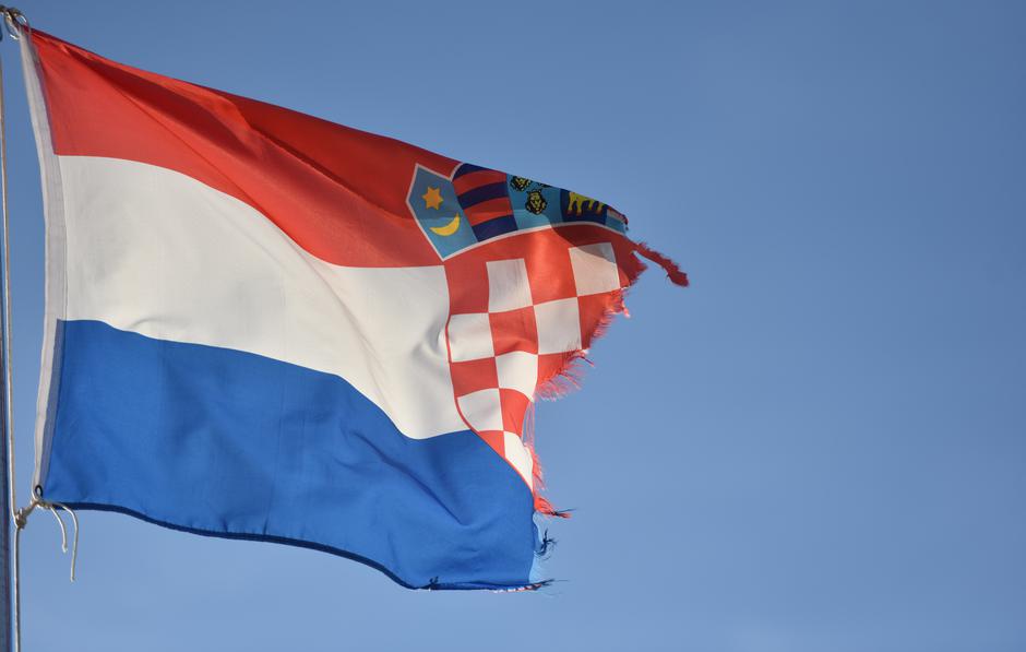 Poderana hrvatska zastava | Author: Hrvoje Jelavić/PIXSELL