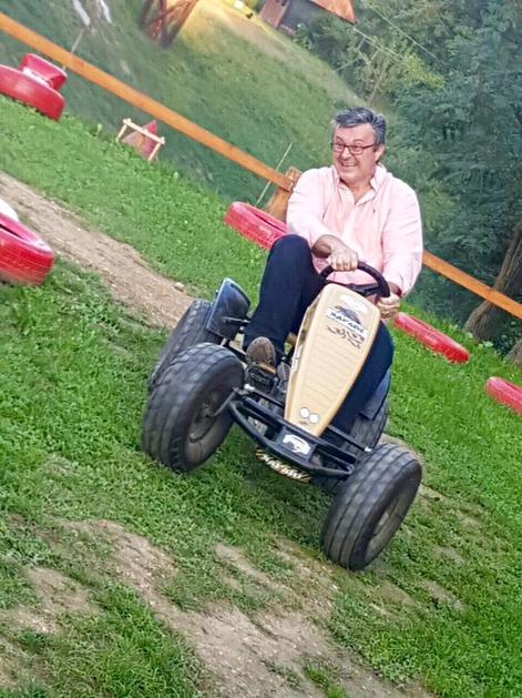 Tihomir Orešković se ludira u adrenalinskom parku