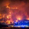 Omiš:  Pogled na Omiš sa ušća Cetine