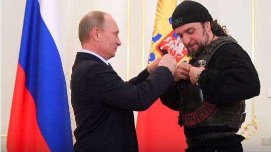 Aleksandar Zaldostanov i Vladimir Putin