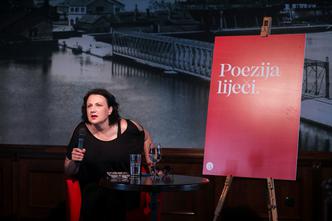 Pula: Pjesnikinja Dorta Jagić gostovala na 26. Sajmu knjige u Istri