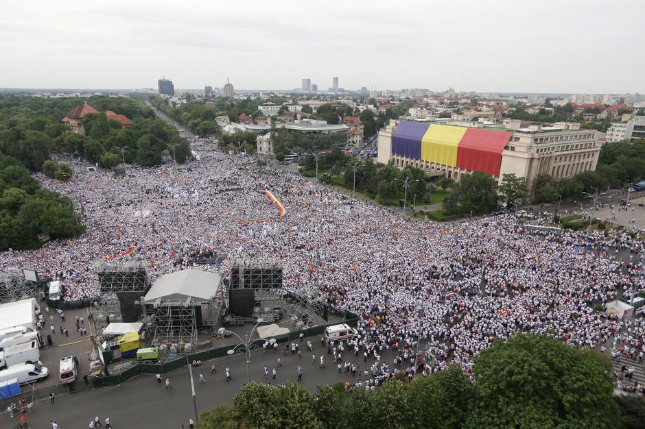 Demonstracije u Bukureštu | Author: INQUAM PHOTOS/REUTERS/PIXSELL