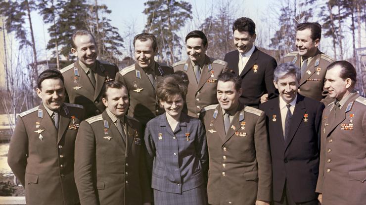 Sovjetski kozmonauti i Vladimir Komarov