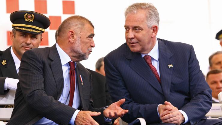 ARHIVA - Dan neovisnosti, 25. lipnja, nekad je bio praznik uveličan i mimohodom vojske