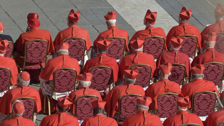 Pope Francis creates 21 new cardinals, three of them Spaniards