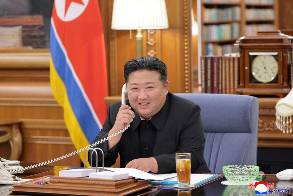 North Korean leader Kim Jong Un holds a call with Russian President Vladimir Putin | Author: KCNA