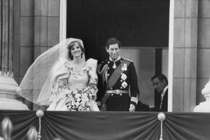 Arhivske fotografije vjenčanja Princa Carlesa i Lady Diane