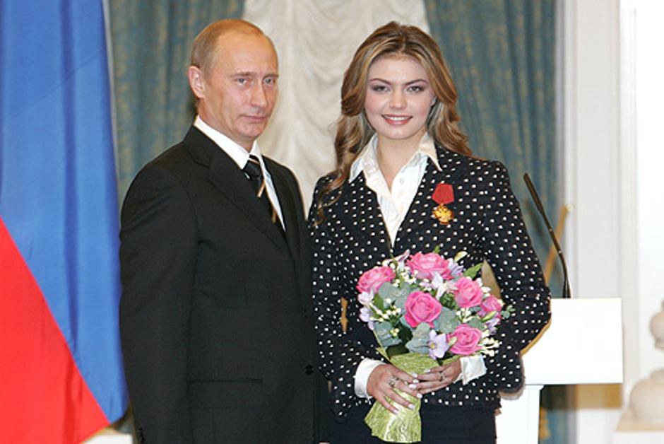 Vladimir Putin i Alina Kabajeva | Author: Wikimedia Commons