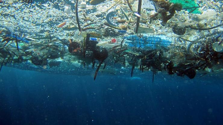 Plastično smeće u moru