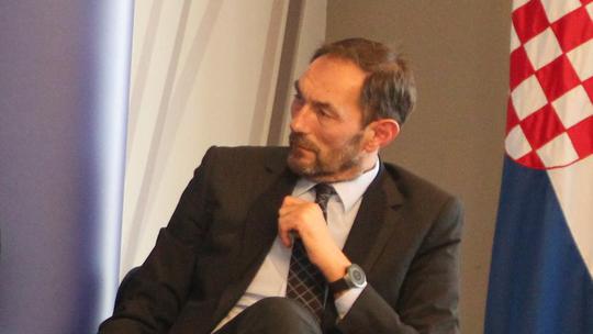 Dražen Jelenić