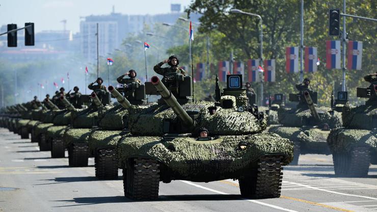 Generalna proba vojne parade "Snaga jedinstva" u Novom Beogradu