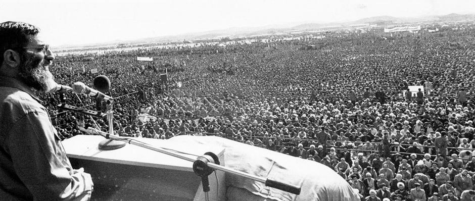 16 Ali Khamenei speech for The Basijis - 1987 | Author: Profimedia