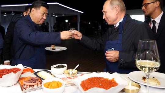 Ruski predsjendik Vladimir Putin i kineski Xi Jinping
