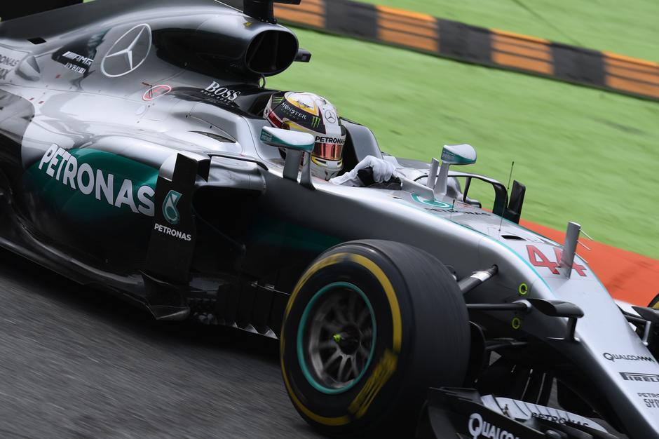 Lewis Hamilton u bolidu Mercedesa | Author: HOCH ZWEI/DPA/PIXSELL