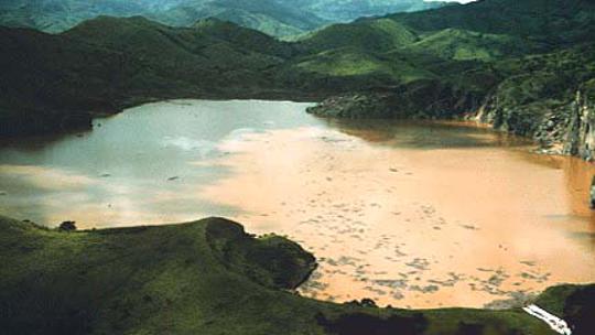 Jezero Nyos u Kamerunu