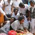 Masovni sporvod ubijenih u napadima u Šri Lanki