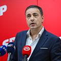 Zagreb: Glasnogovornik SDP-a, Adrian De Vrgna, dao je izjavu za medije nakon sjednice stranke