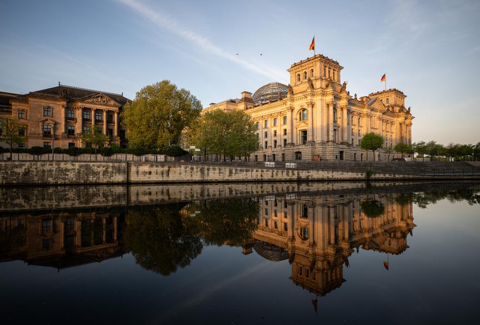 Government district in Berlin - Weather | Author: Hannes P Albert/DPA