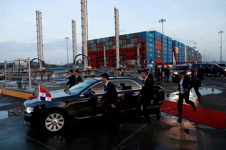 Novi blindirani auto kineskog predsjednika | Author: REUTERS