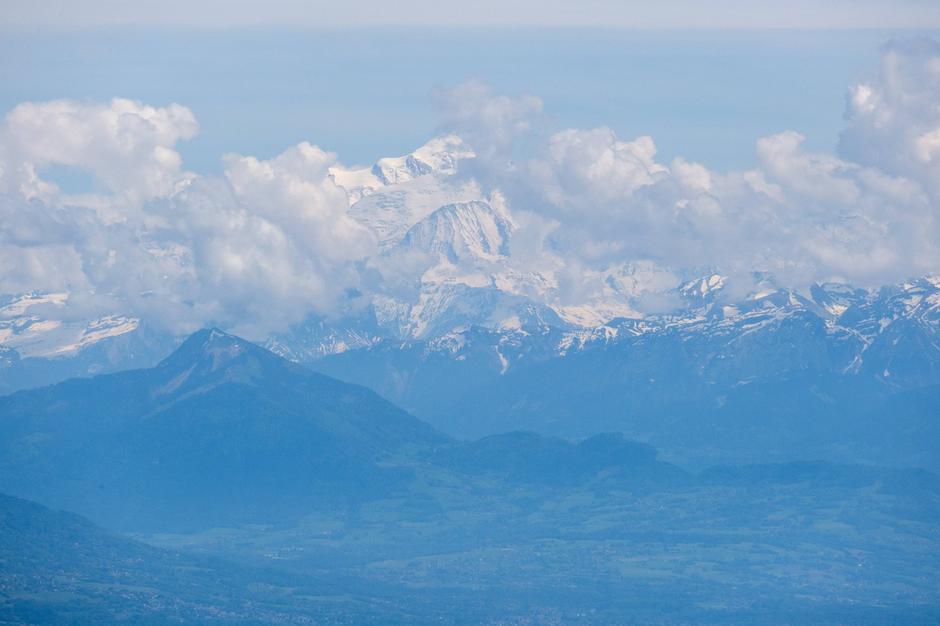 FRANCE-GEX-MONT-BLANC-ALPS-CLOUDS | Author: Profimedia