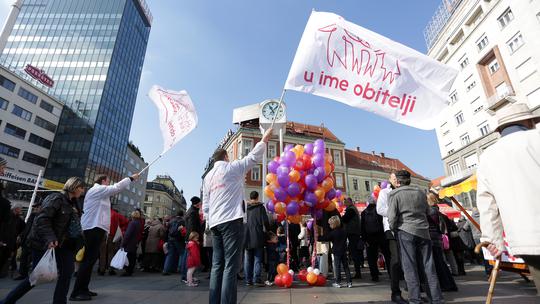 Udruga U ime obitelji na svom štandu