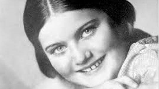 Renia Spiegel