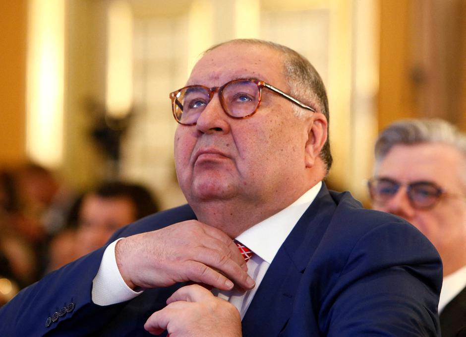 FILE PHOTO: Founder of USM Holdings Usmanov attends session during Week of Russian Business in Moscow | Author: Sergei Karpukhin