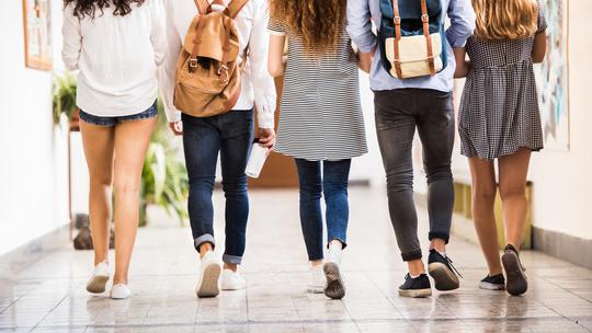 Studenti
