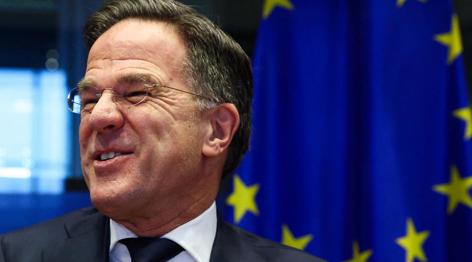 Rutte skrenuo s rute. EU vojsku je ismijao pa dobio odgovor: 'Dragi, Mark...'